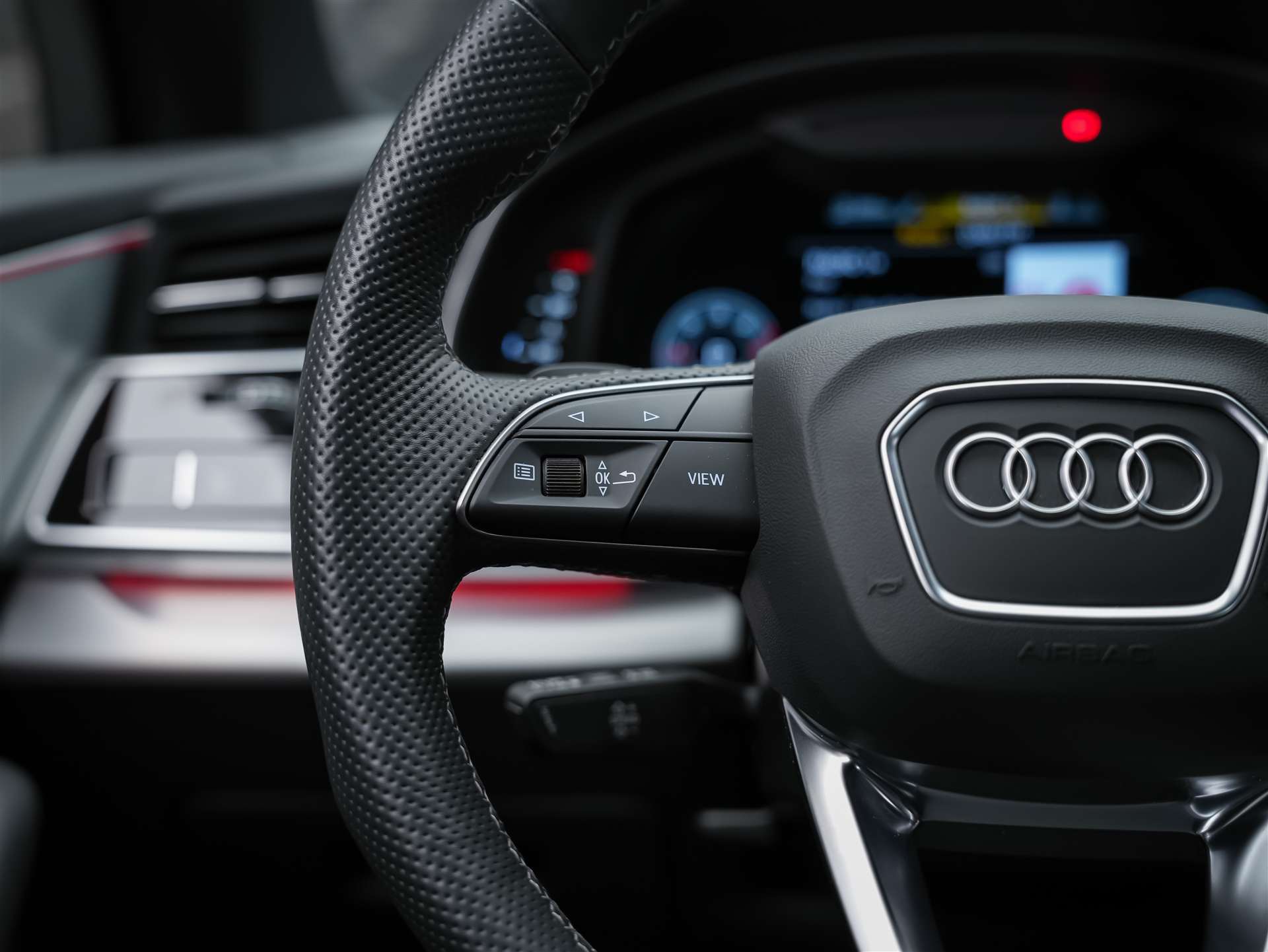 AUDI Q7 50 TDI quattro S Line tiptronic *22" Felgen*Werksgarantie*7 Sitze*Panorama*Head-Up*-image-32