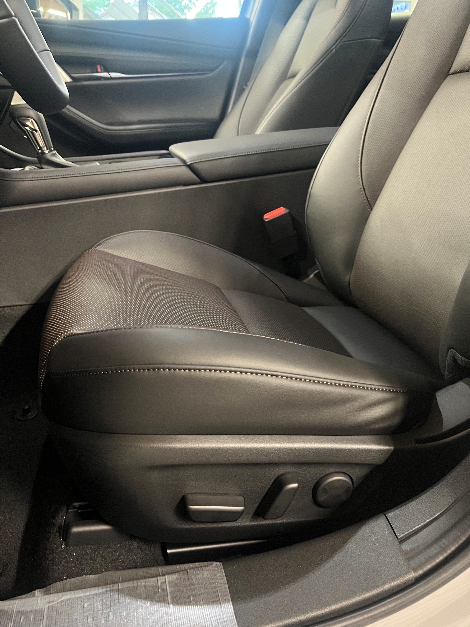 MAZDA 2.5L e-SKYACTIV G 140ps FWD Homura Plus 6AT-image-14