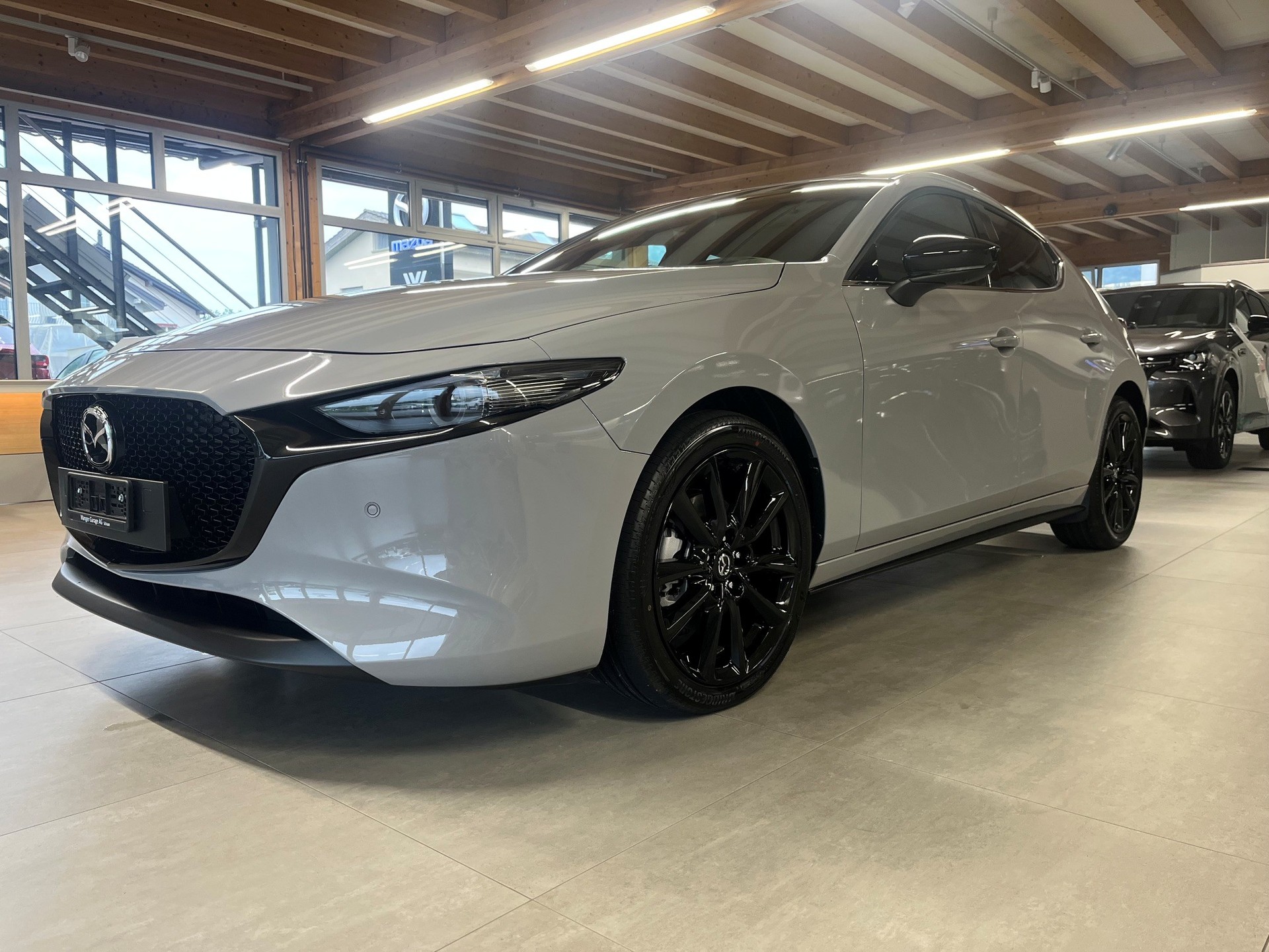MAZDA 2.5L e-SKYACTIV G 140ps FWD Homura Plus 6AT-image-2