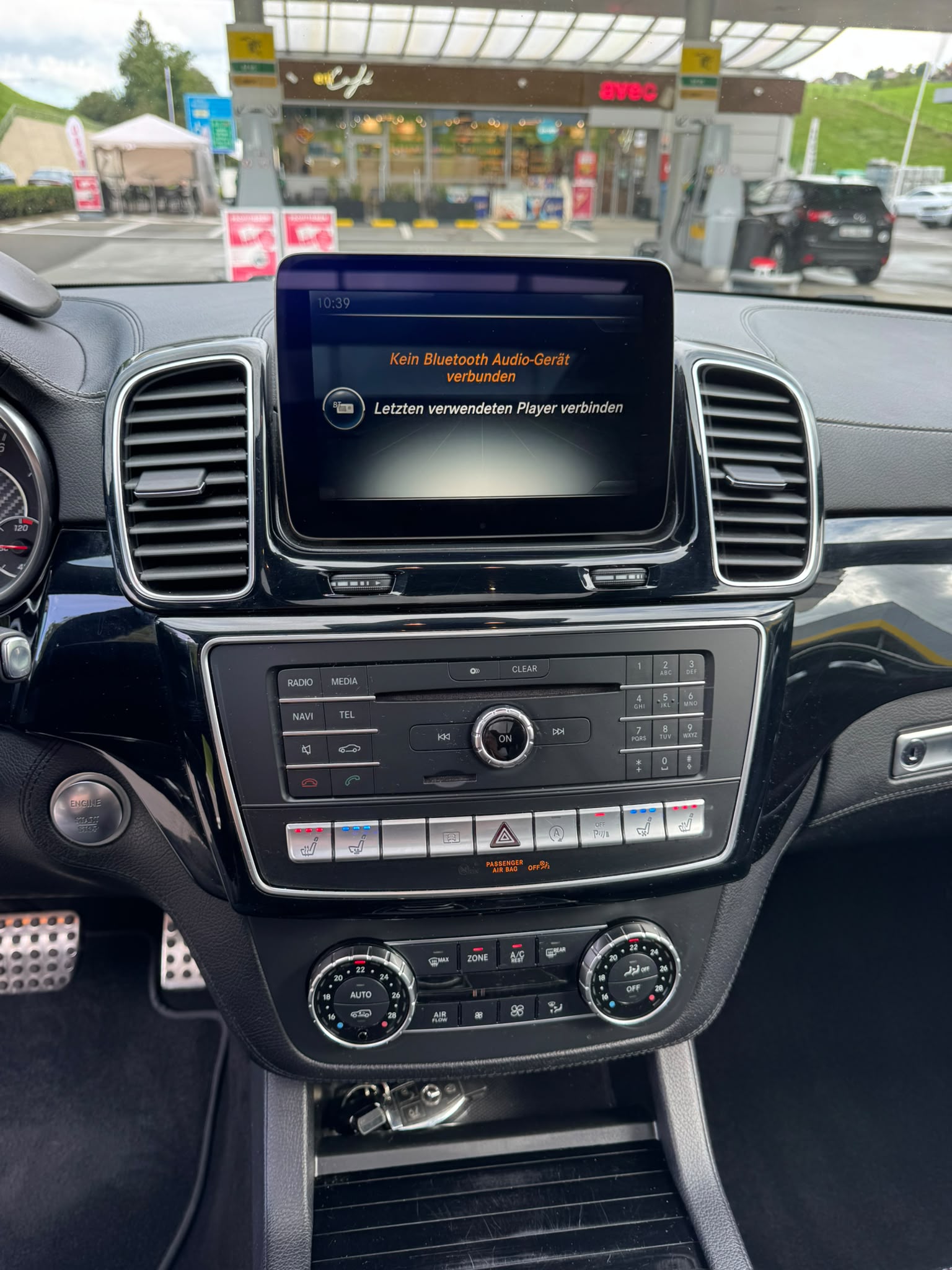 MERCEDES-BENZ GLS 63 AMG 4Matic Speedshift Plus 7G-Tronic-image-20