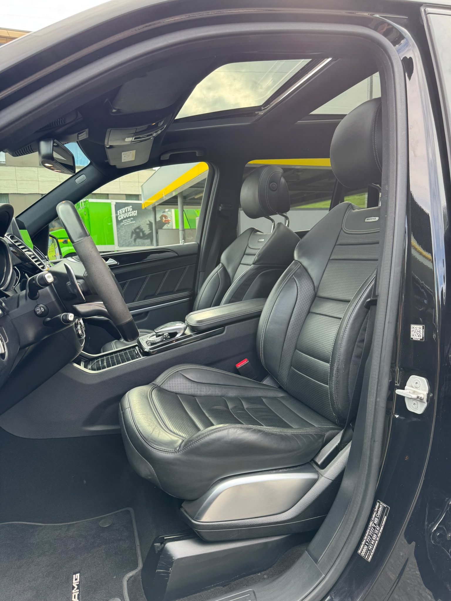 MERCEDES-BENZ GLS 63 AMG 4Matic Speedshift Plus 7G-Tronic-image-9