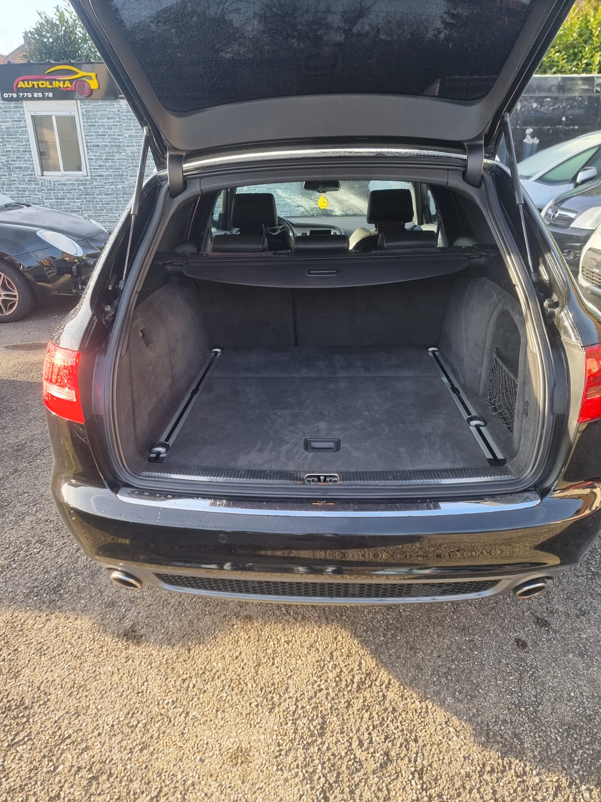 AUDI A6 Avant 2.0 TDI multitronic-image-14