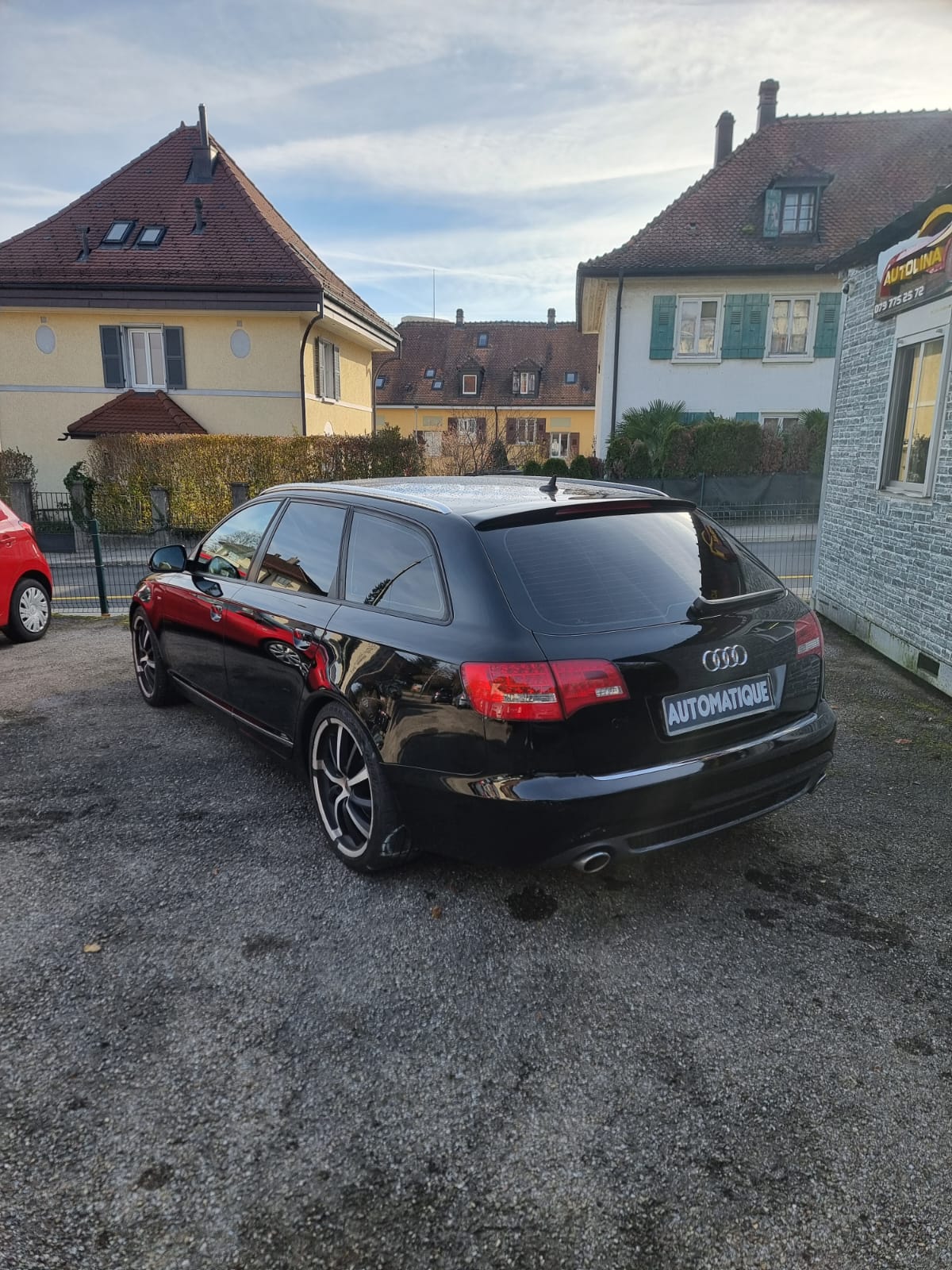 AUDI A6 Avant 2.0 TDI multitronic-image-4