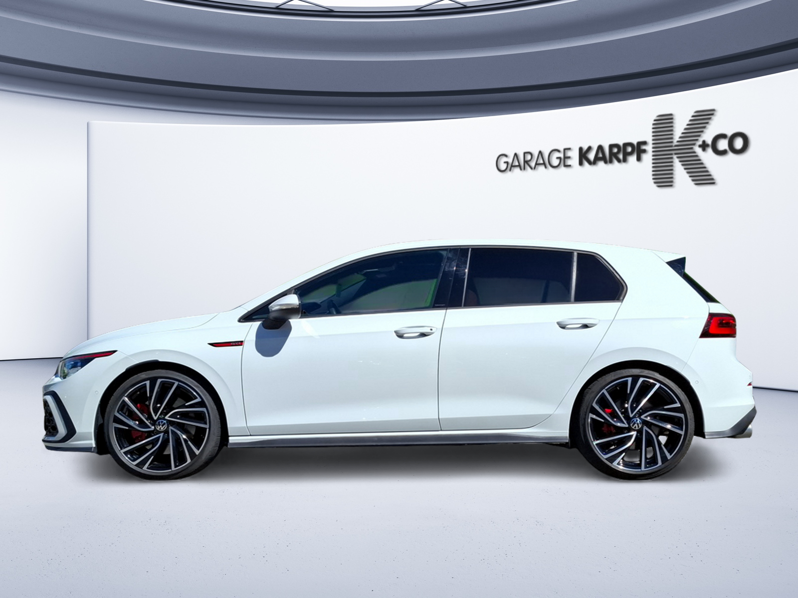 VW Golf 2.0 TSI GTI DSG-image-1