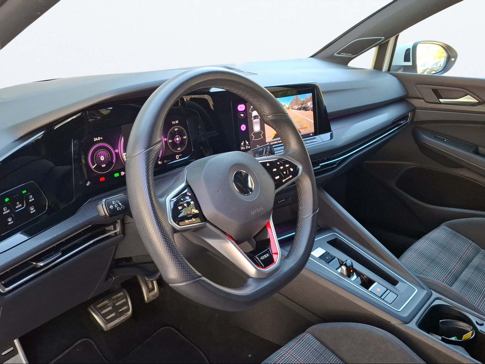 VW Golf 2.0 TSI GTI DSG-image-10