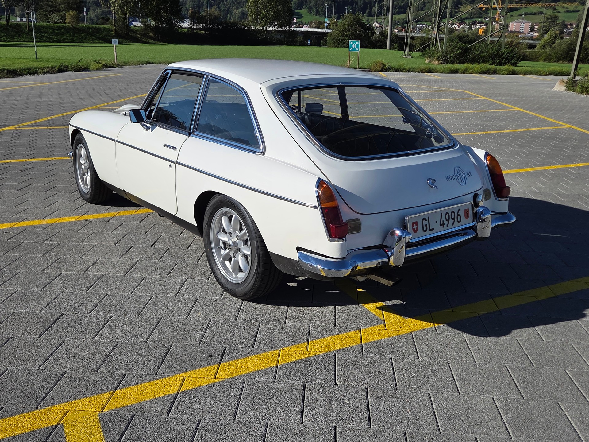 MG MGC GT-image-3