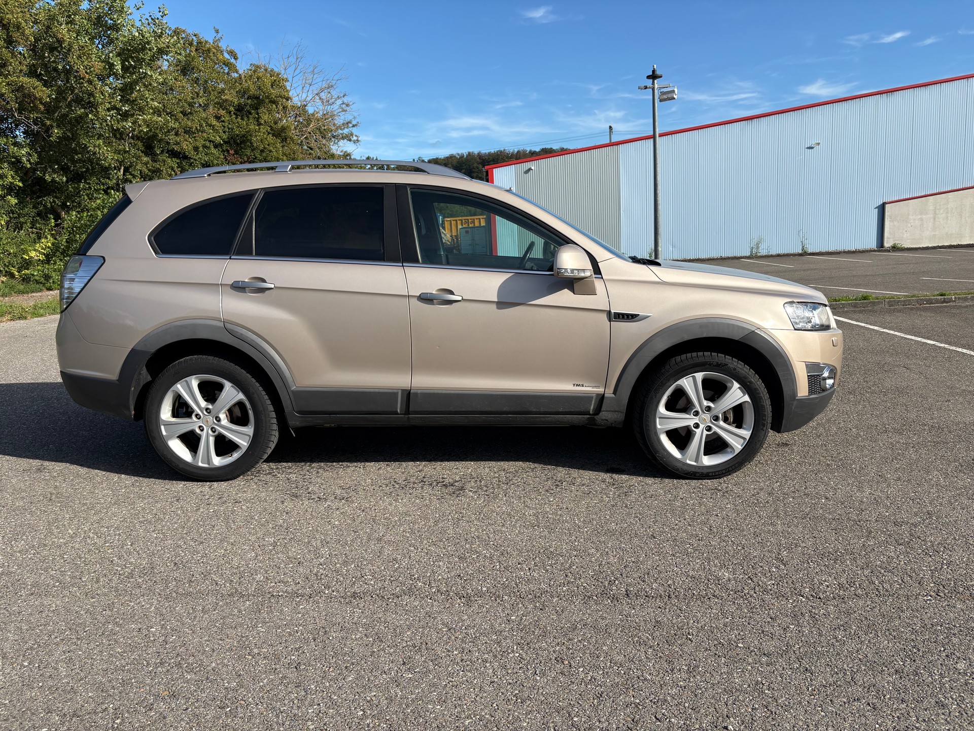CHEVROLET Captiva 2.2 VCDi LTZ 4WD Automatic-image-6