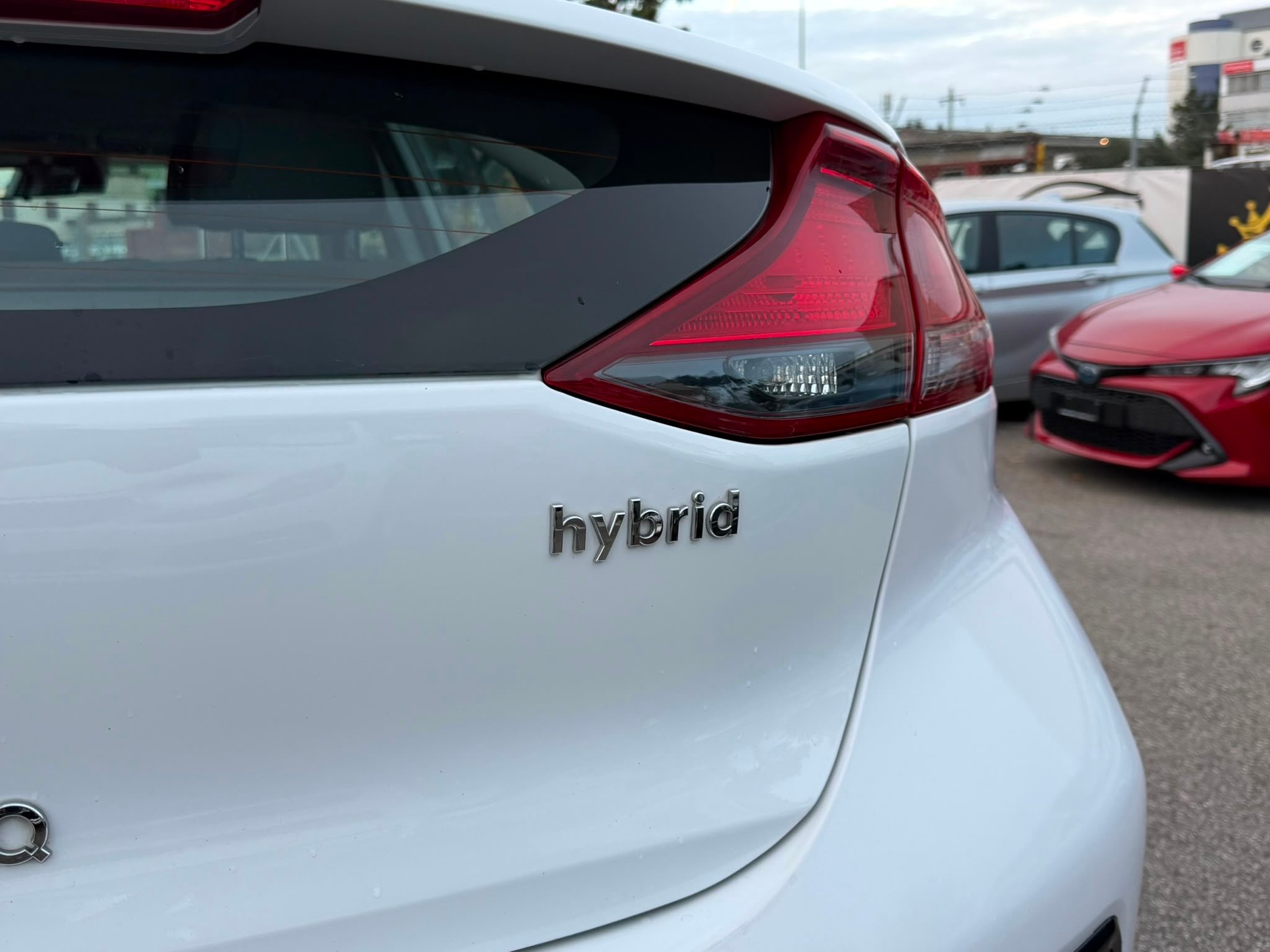 HYUNDAI Ioniq 1.6 GDi HEV Launch Plus DCT GARANTIE 2 ans-image-8