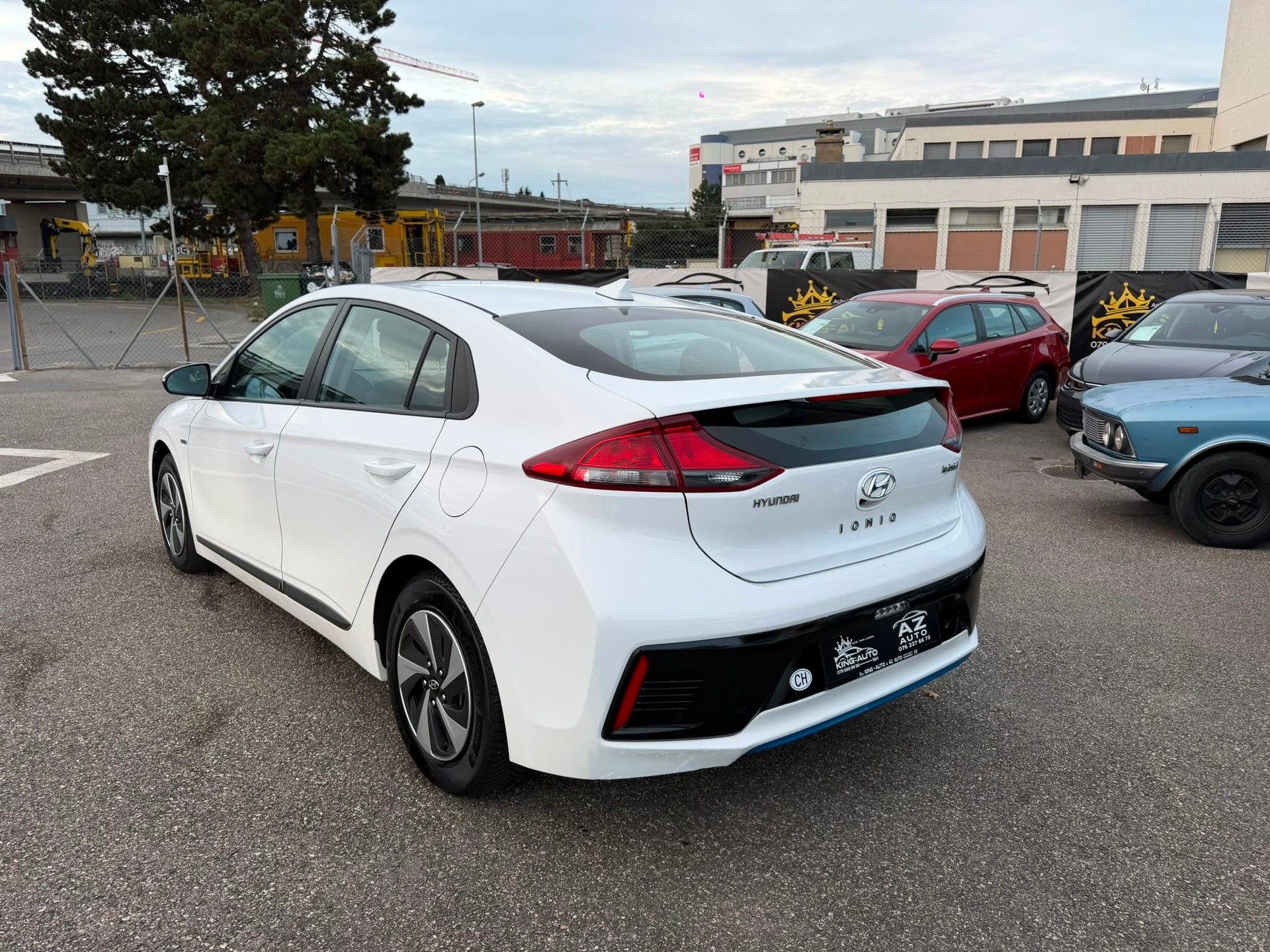 HYUNDAI Ioniq 1.6 GDi HEV Launch Plus DCT GARANTIE 2 ans-image-3