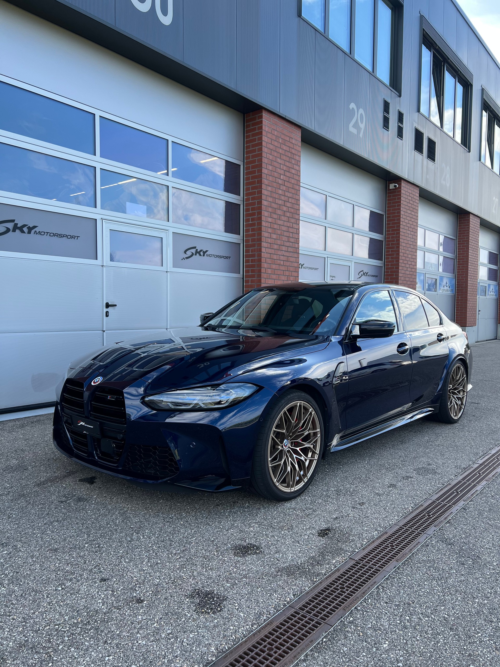 BMW M3 Competition M xDrive-image-0