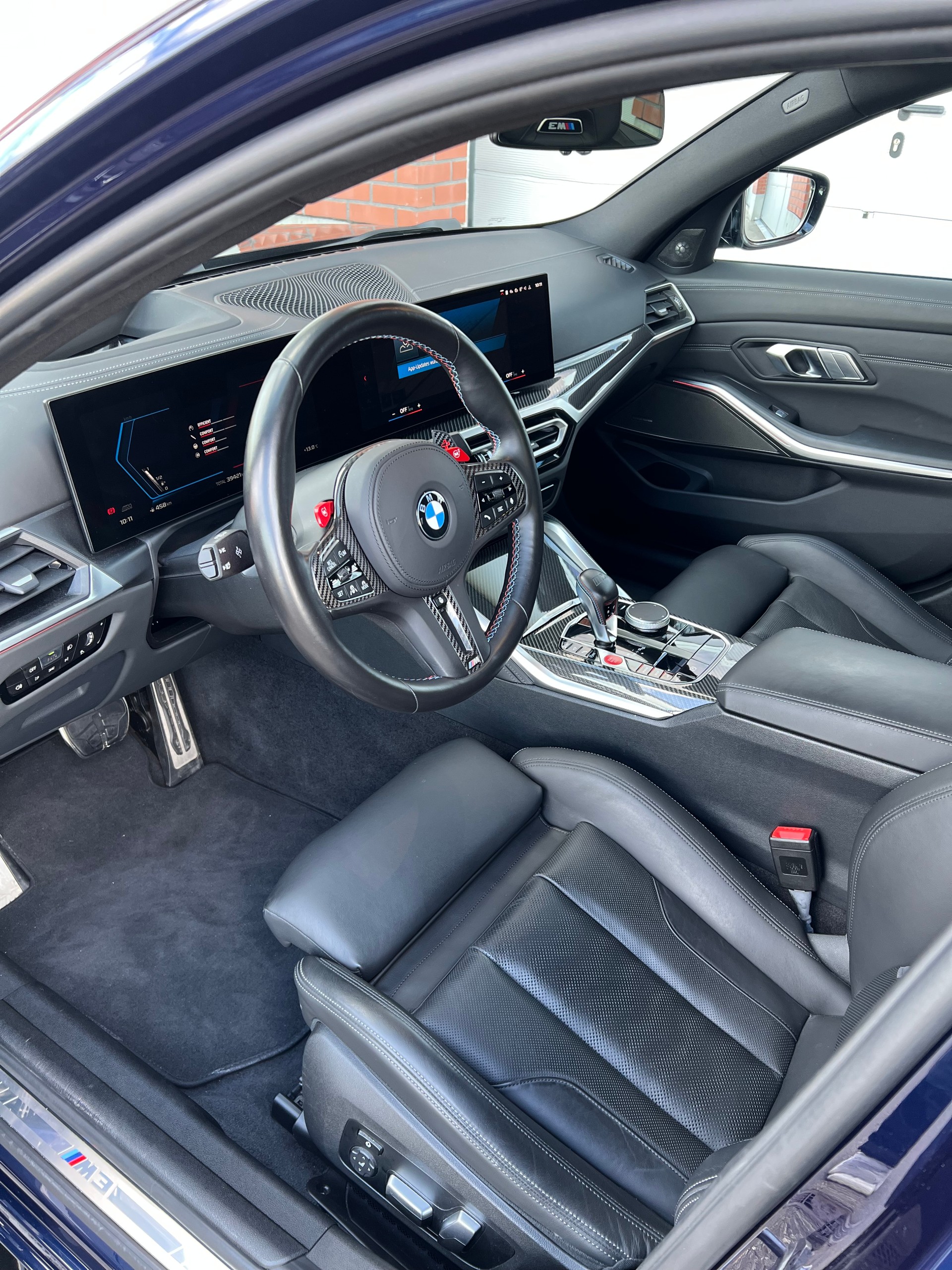 BMW M3 Competition M xDrive-image-10