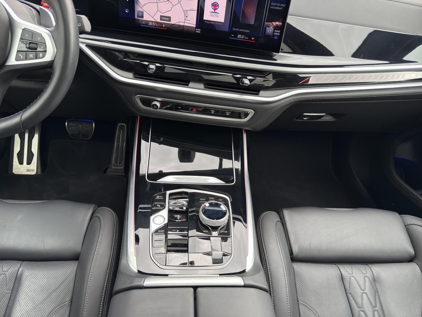 BMW X7 M60i xDrive M Sport Pro-image-12