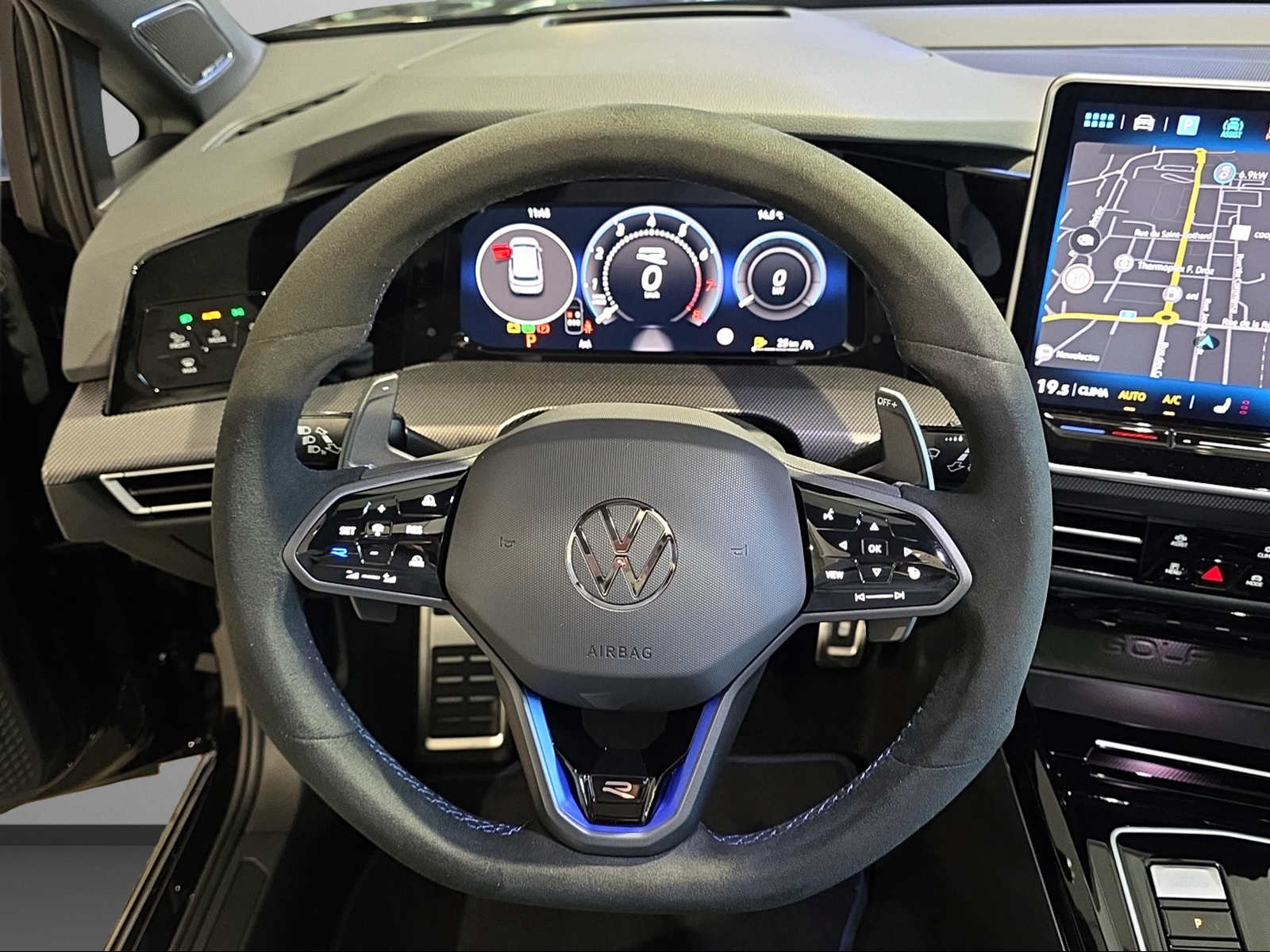 VW Golf 2.0 TSI R DSG 4 Motion-image-7