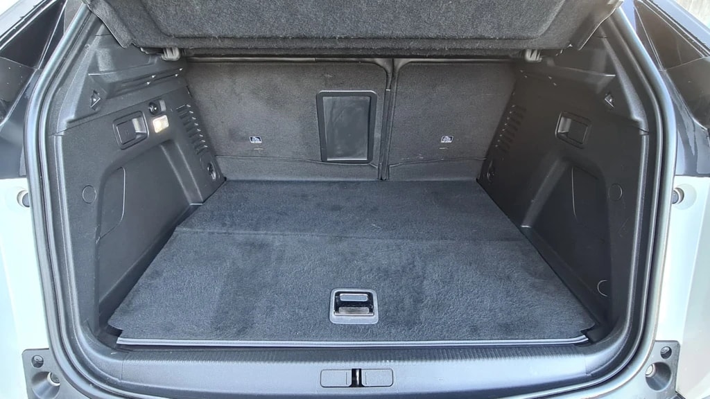 PEUGEOT 3008 300e Hybrid4 Allure Pack EAT8 ** 300 Ps ** Teil-Leder ** Gr-Navi ** RF-Kamera ** Sitzheizung ** LTZ MFK 28.11.2025 **-image-9