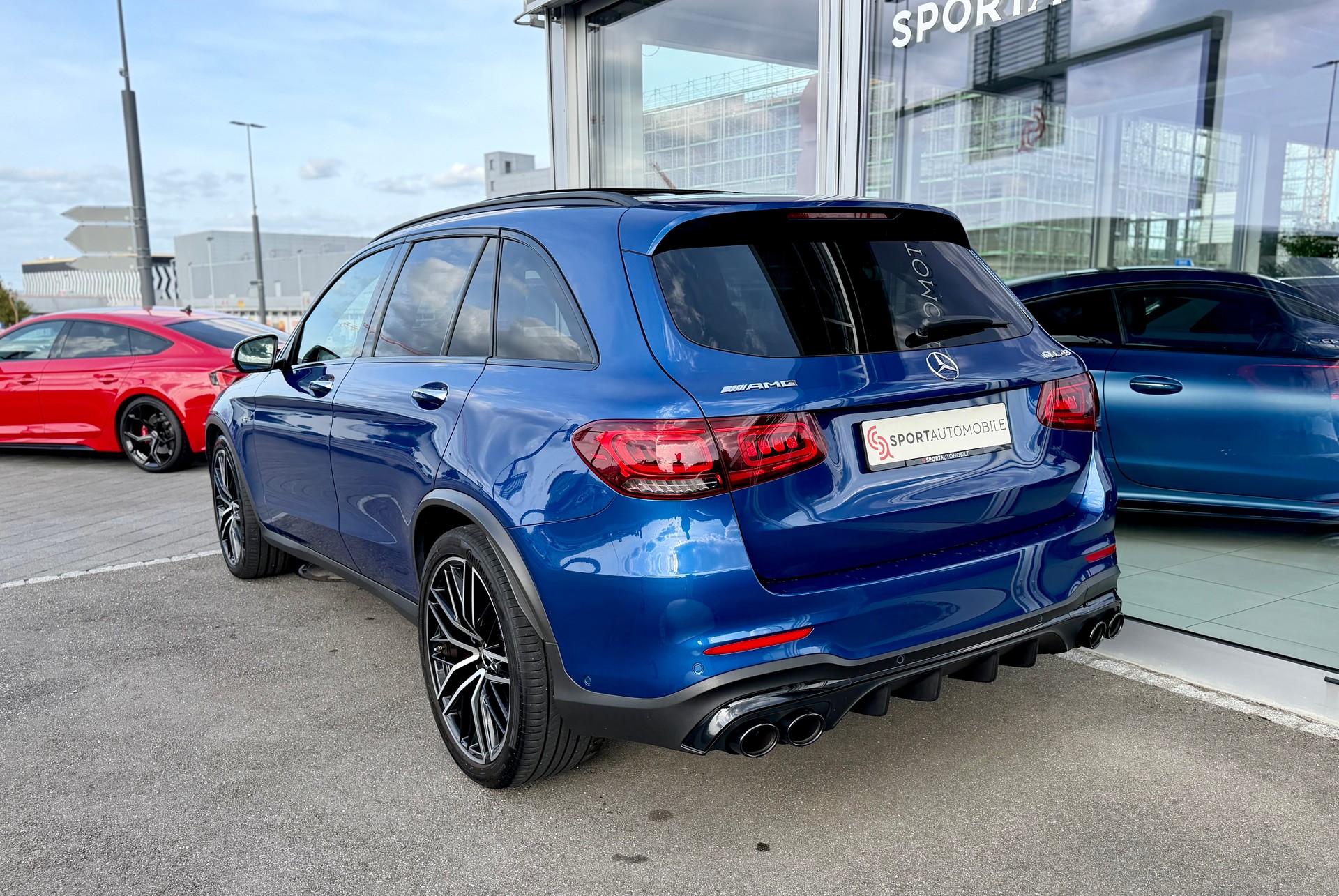 MERCEDES-BENZ GLC 43 AMG 4Matic 9G-Tronic-image-10