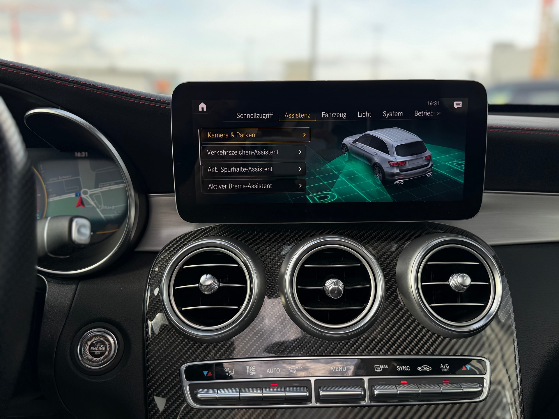 MERCEDES-BENZ GLC 43 AMG 4Matic 9G-Tronic-image-29