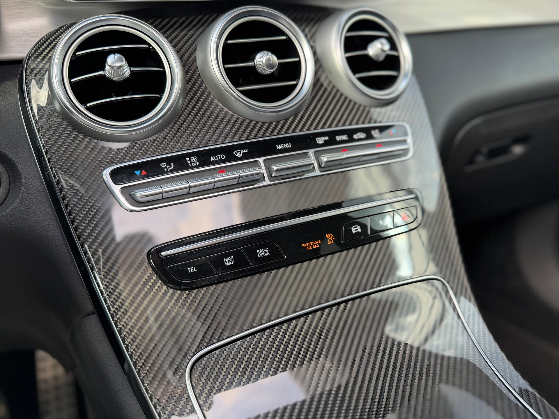 MERCEDES-BENZ GLC 43 AMG 4Matic 9G-Tronic-image-30