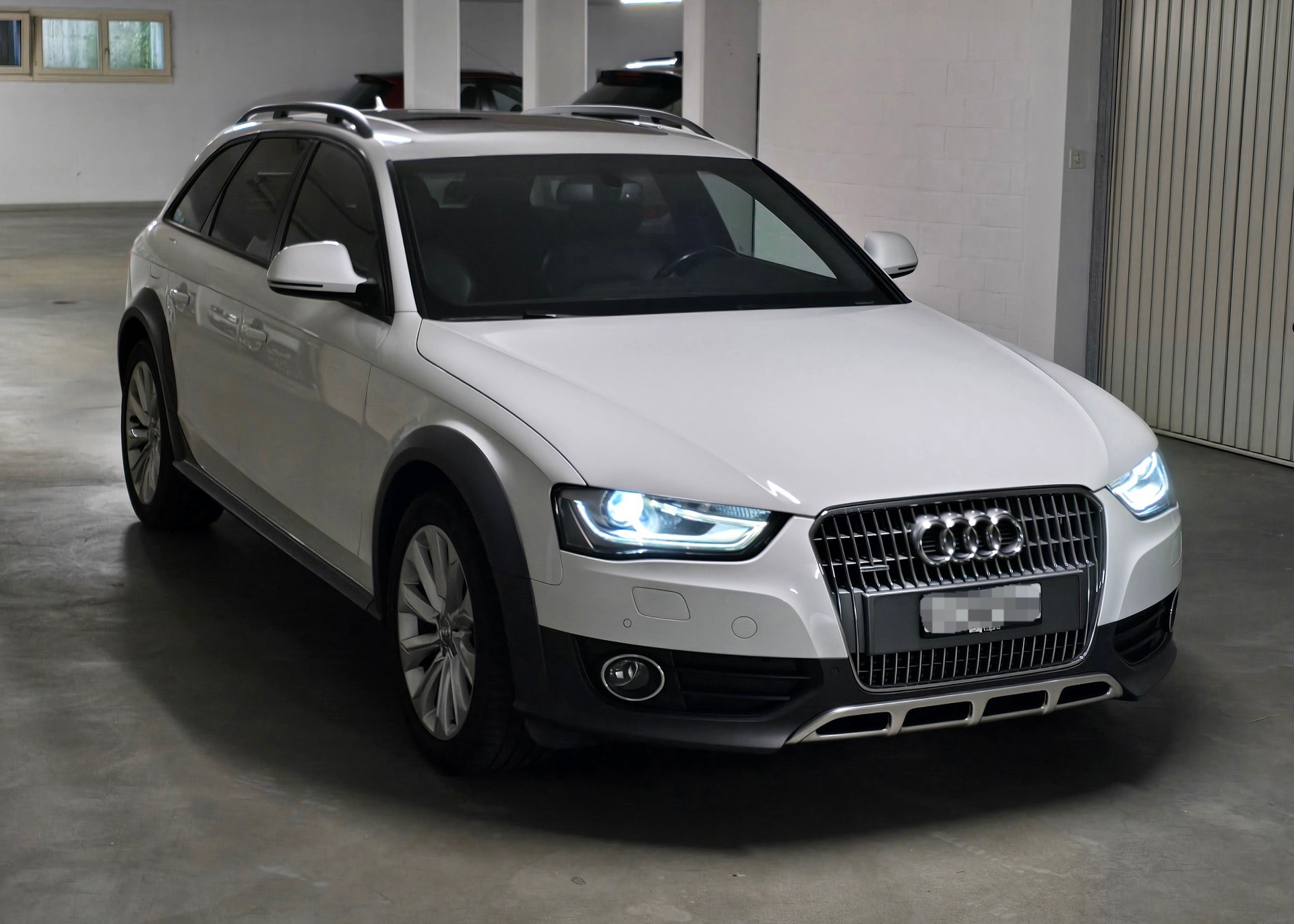 AUDI A4 Allroad 3.0 V6 TDI S-Tronic CleanD-image-0