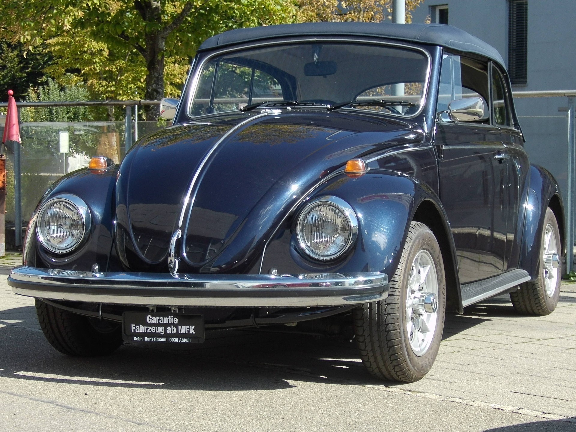 VW Cabriolet mit Veteraneneintrag für 6 Jahre-image-12