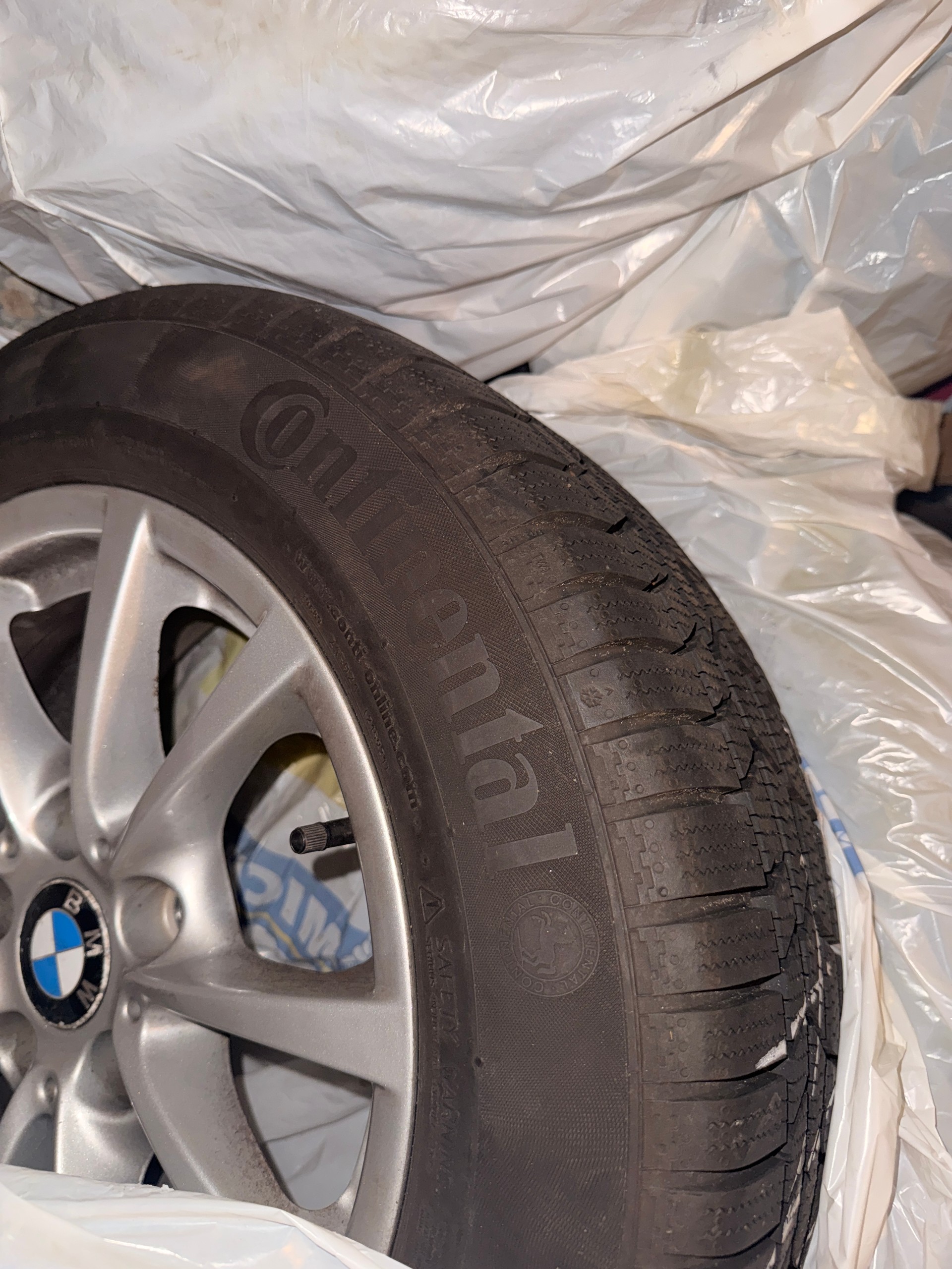 BMW 320d-image-7
