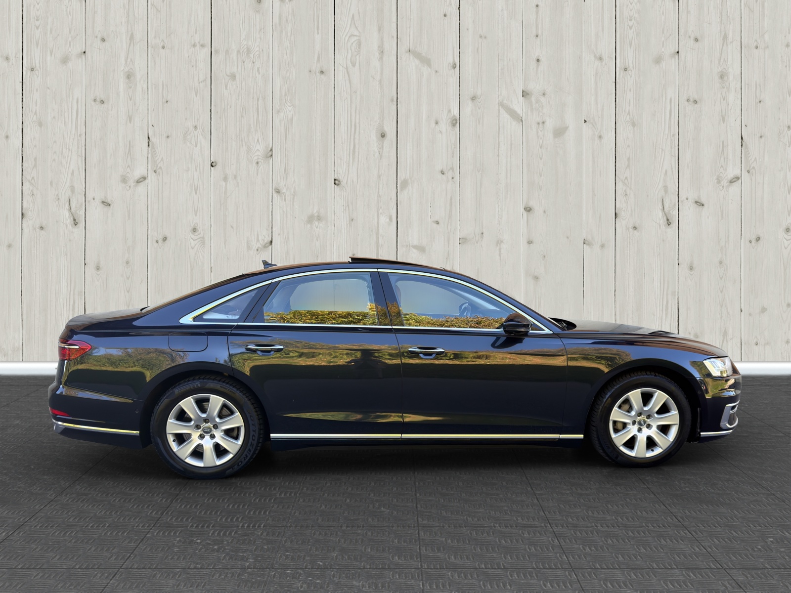 AUDI A8 55 TFSI quattro tiptronic-image-7