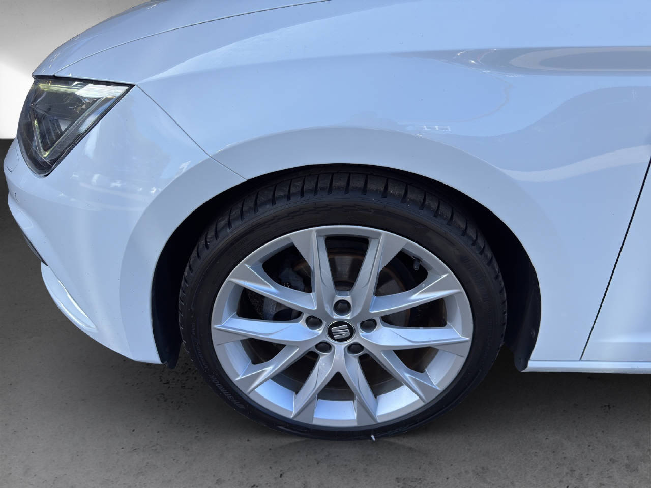 SEAT Leon ST 1.5 TSI ACT FR-image-11