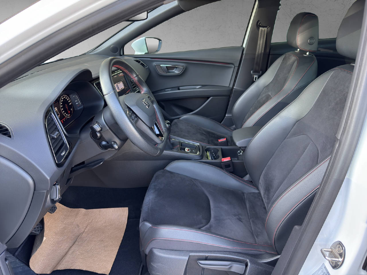 SEAT Leon ST 1.5 TSI ACT FR-image-3