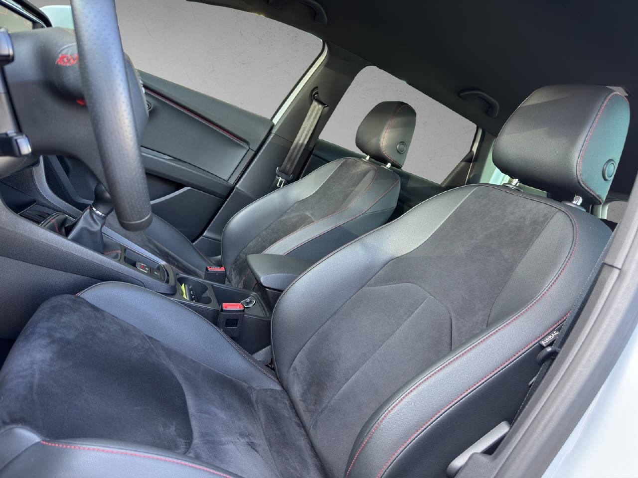SEAT Leon ST 1.5 TSI ACT FR-image-4