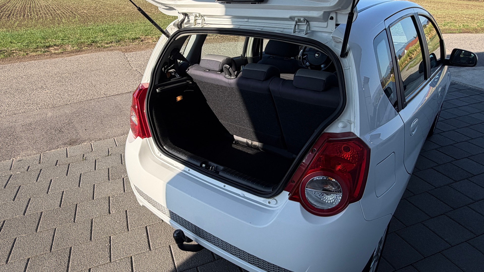CHEVROLET Aveo 1.4 LT ***Frisch ab MFK & Service***-image-17