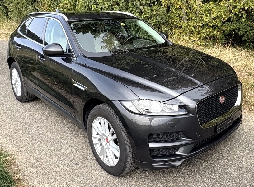 JAGUAR F-Pace 2.0d Prestige AWD Automatik-image-2