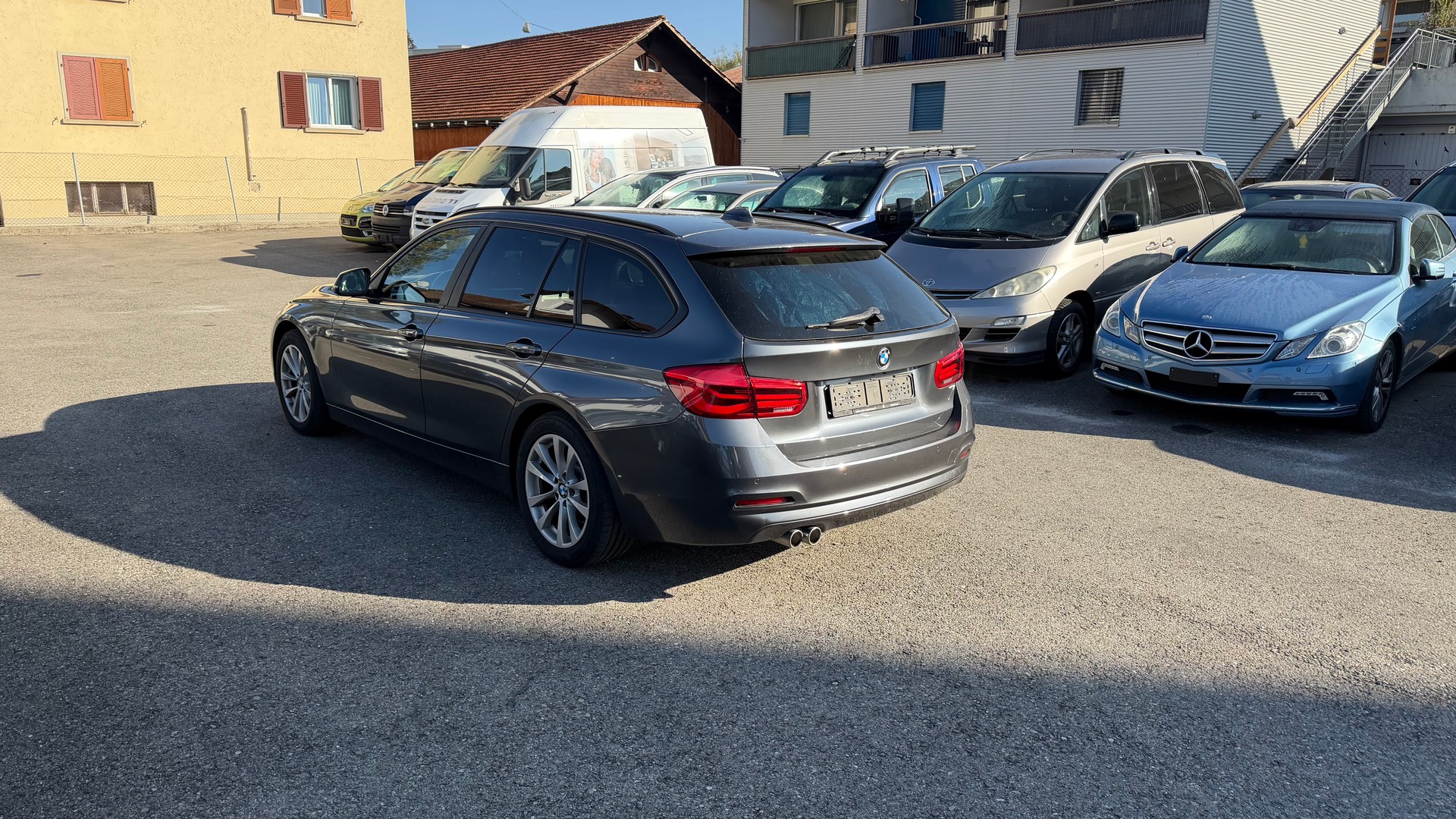 BMW 320d Touring Sport Line Steptronic-image-3