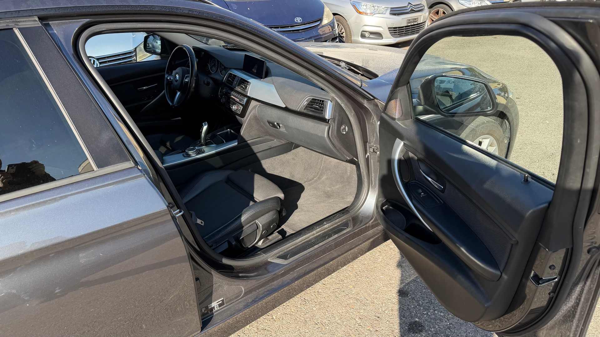 BMW 320d Touring Sport Line Steptronic-image-4