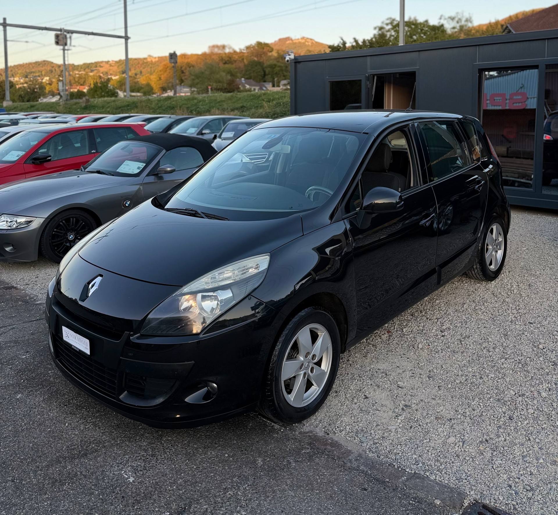 RENAULT Scénic 2.0 16V Dynamique X-Tronic CVT**Automat**Frisch ab MFK**8Fach-Bereift**Garantie**-image-7