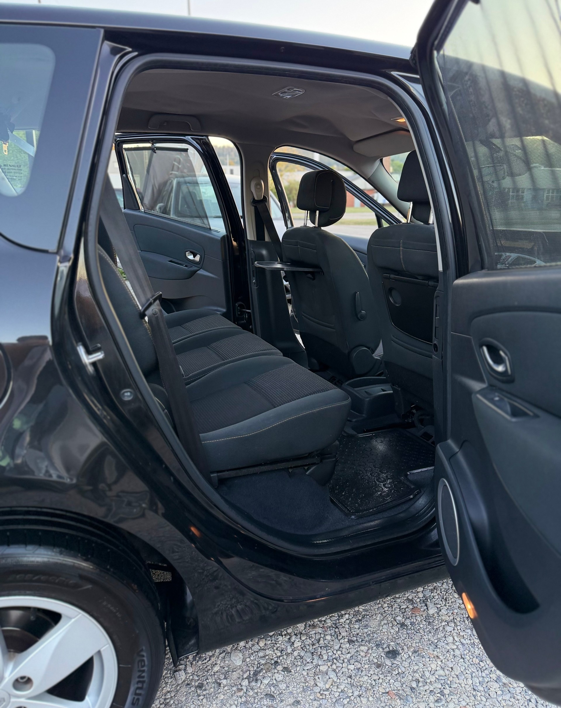 RENAULT Scénic 2.0 16V Dynamique X-Tronic CVT**Automat**Frisch ab MFK**8Fach-Bereift**Garantie**-image-13