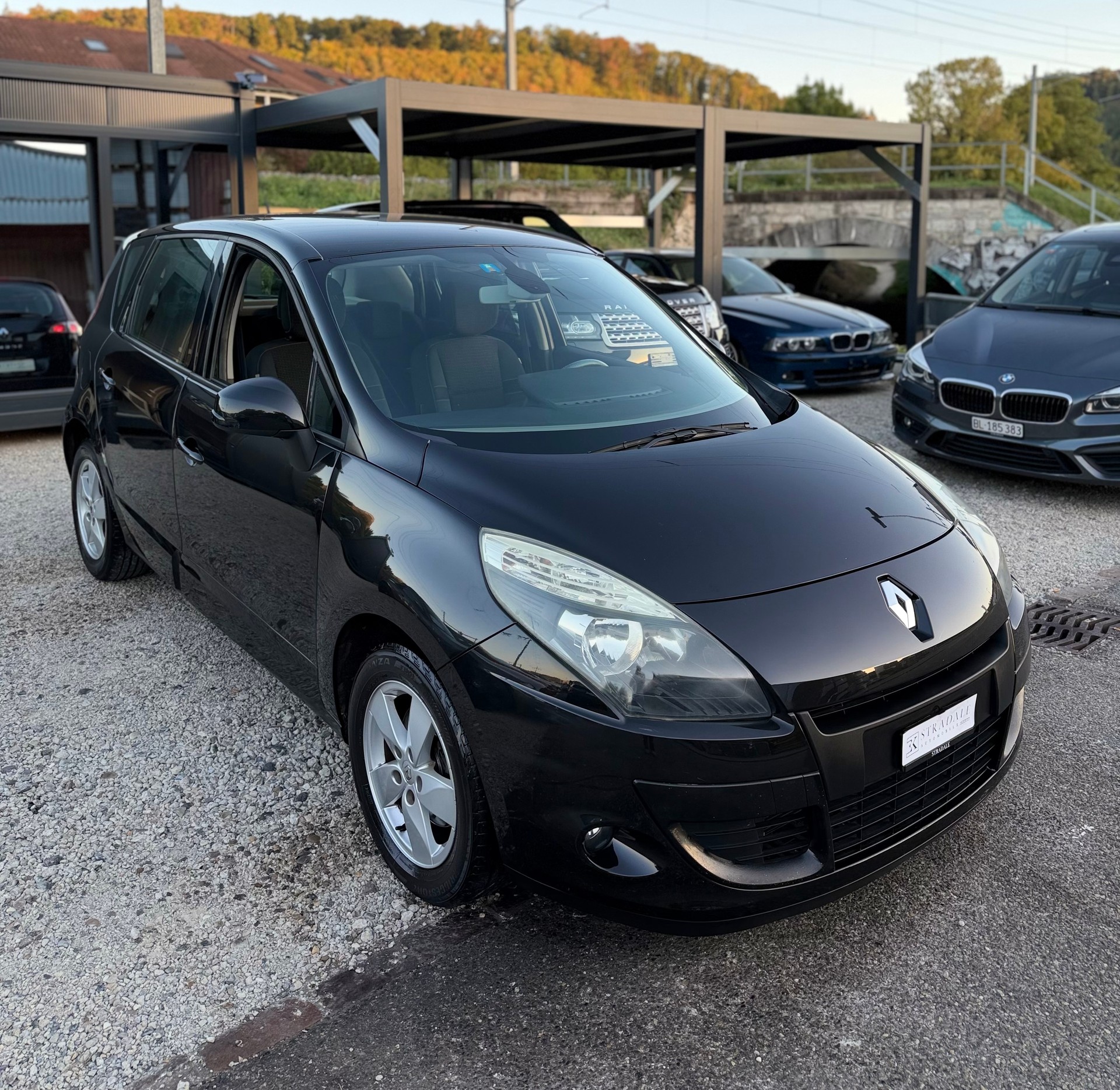 RENAULT Scénic 2.0 16V Dynamique X-Tronic CVT**Automat**Frisch ab MFK**8Fach-Bereift**Garantie**-image-2