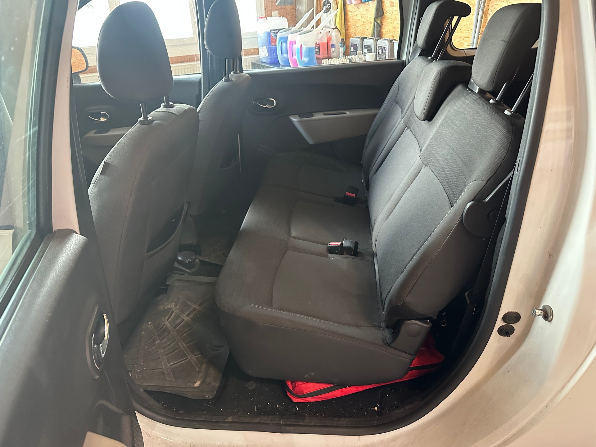 DACIA Lodgy 1.2 Turbo Supreme-image-10