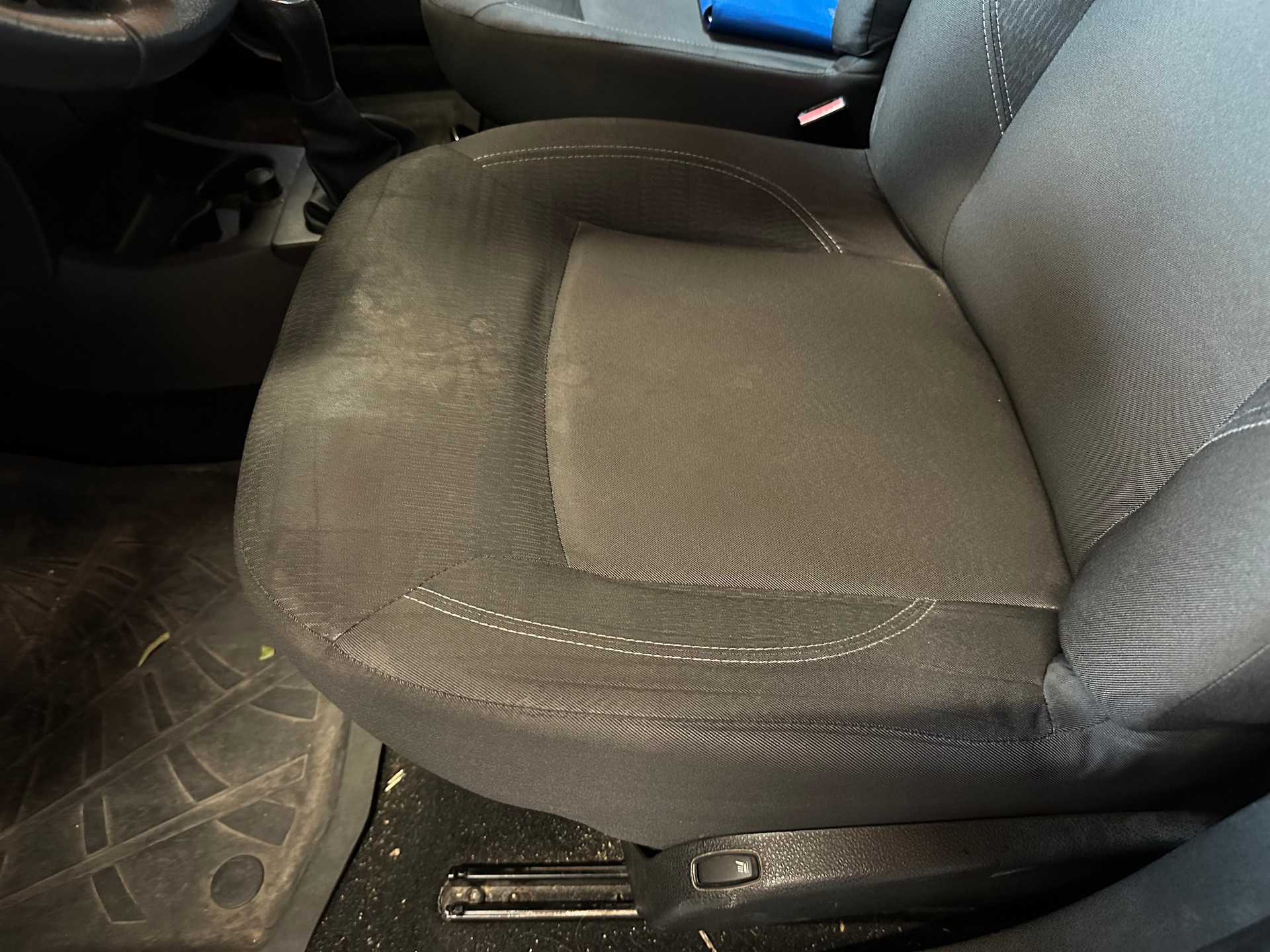 DACIA Lodgy 1.2 Turbo Supreme/Ab MFK (April 2026)/AHK abnehmbar/Klima/Sitzheizung/Android-Radio-image-10