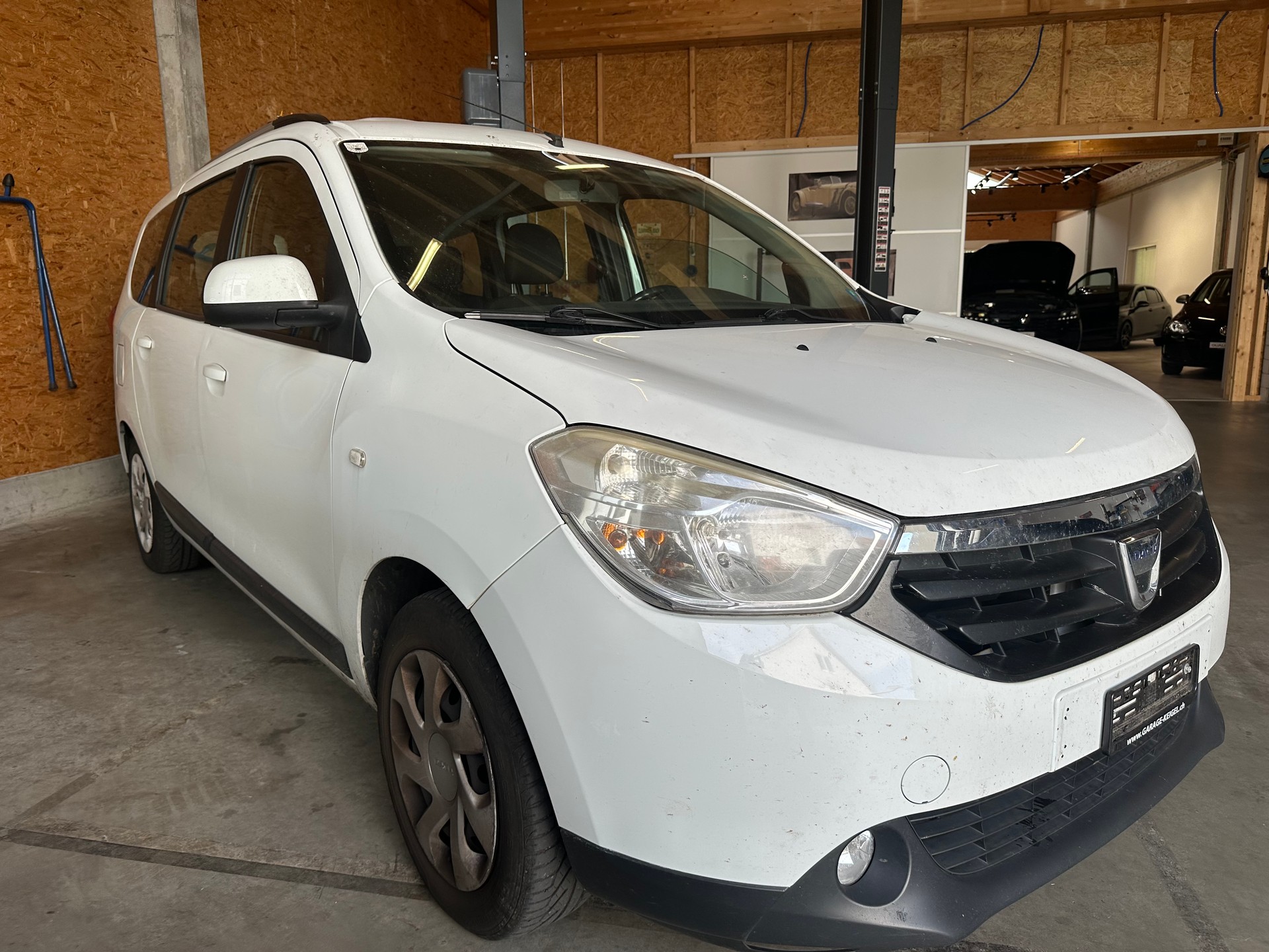 DACIA Lodgy 1.2 Turbo Supreme-image-6