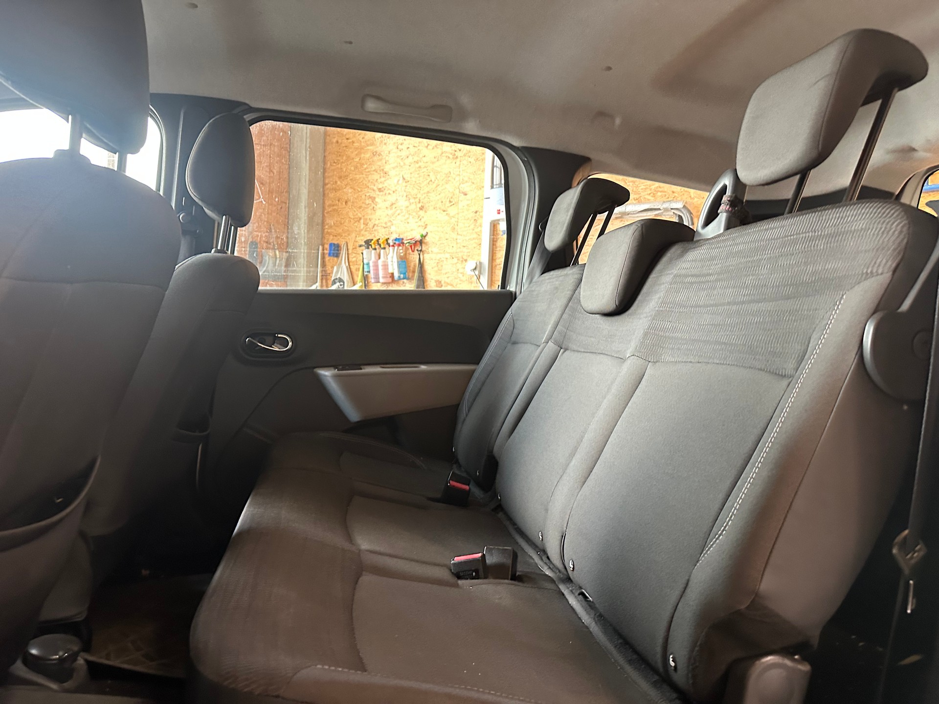 DACIA Lodgy 1.2 Turbo Supreme-image-11