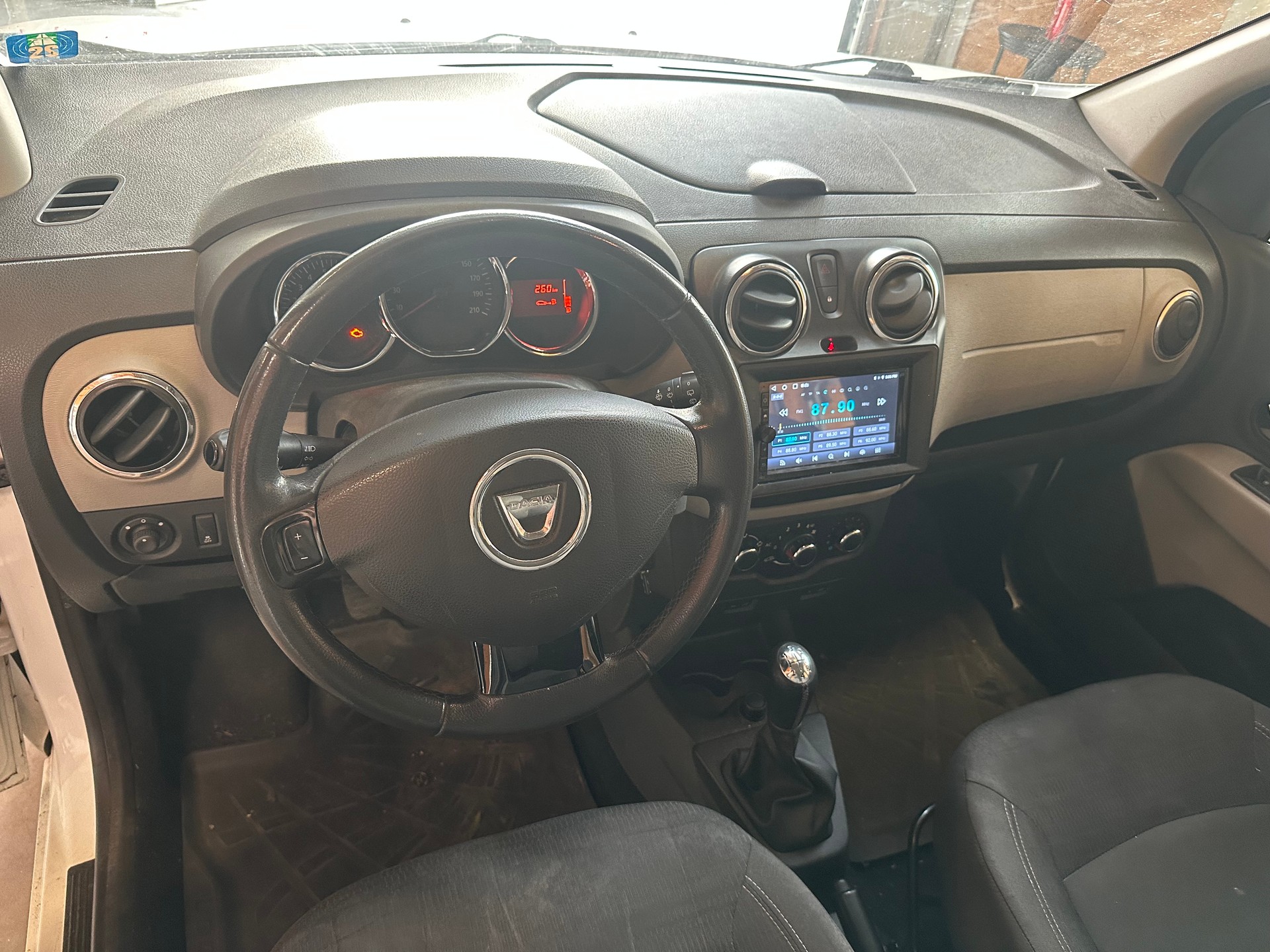 DACIA Lodgy 1.2 Turbo Supreme-image-7