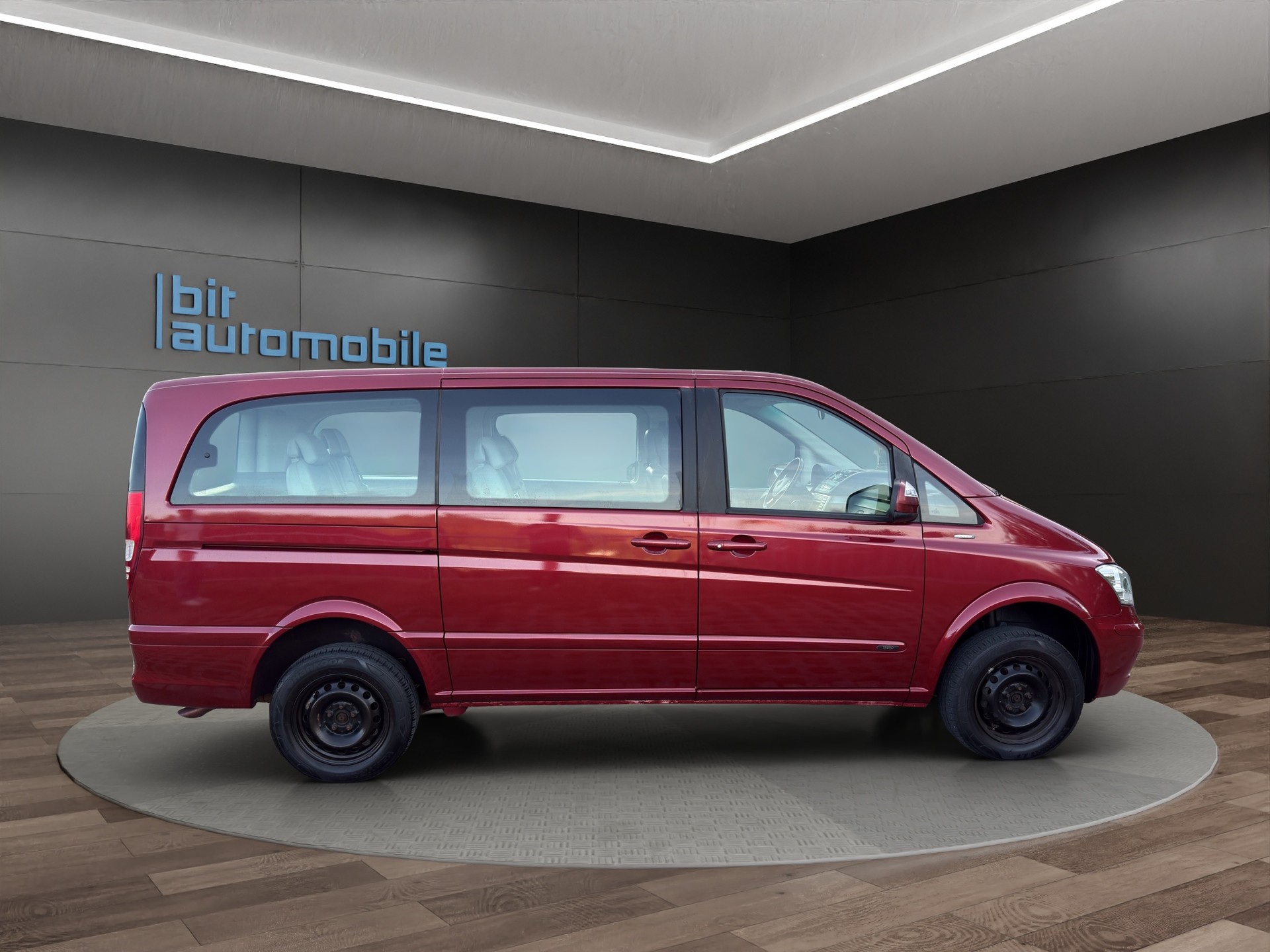 MERCEDES-BENZ Viano 2.2 CDI Blue Efficiency Trend EL 4Matic A-image-8