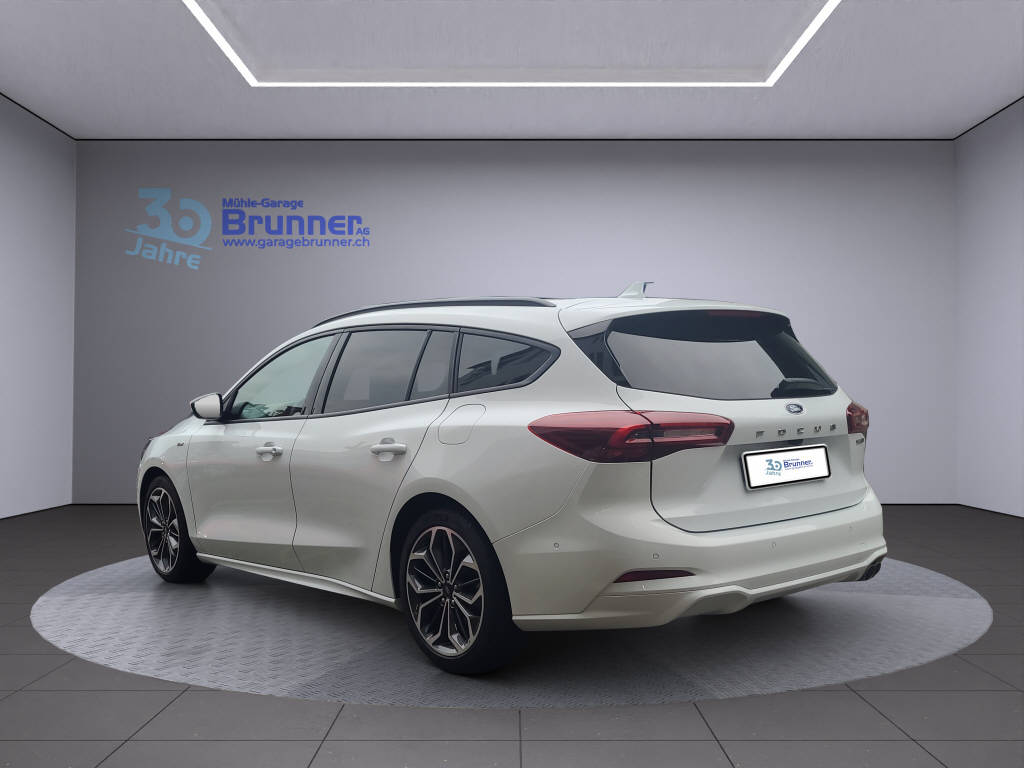 FORD Focus Station Wagon 1.0i EcoB ST-LineX-image-4