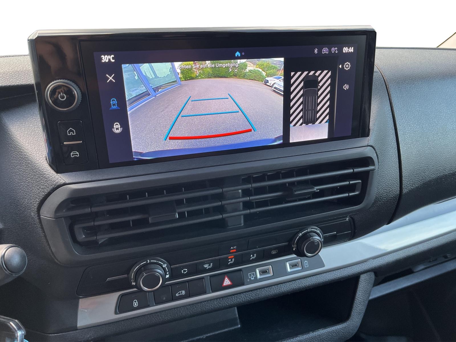 TOYOTA PROACE Van L2 2.0 D Advanced-image-8