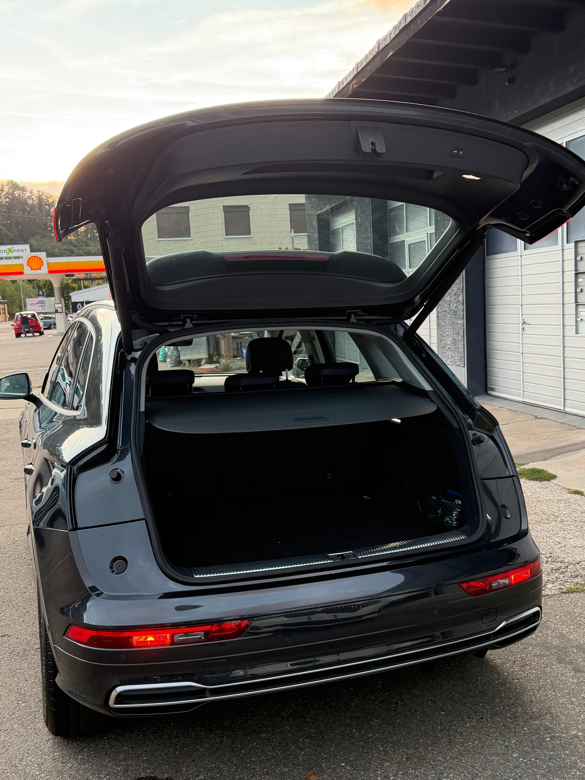AUDI Q5 3.0 TDI sport quattro tiptronic S-Line Frisch MFK und Service-image-6