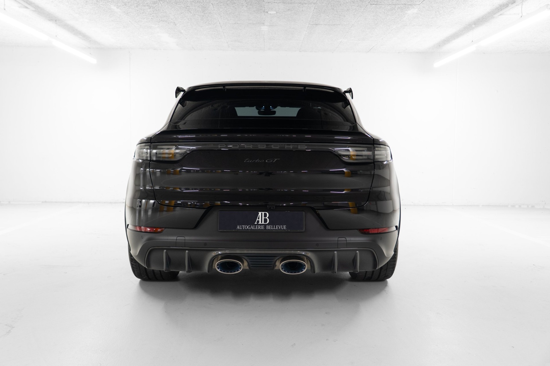 PORSCHE Cayenne Coupé 4.0 V8 Turbo GT - Approved Garantie - CH-Fahrzeug-image-6