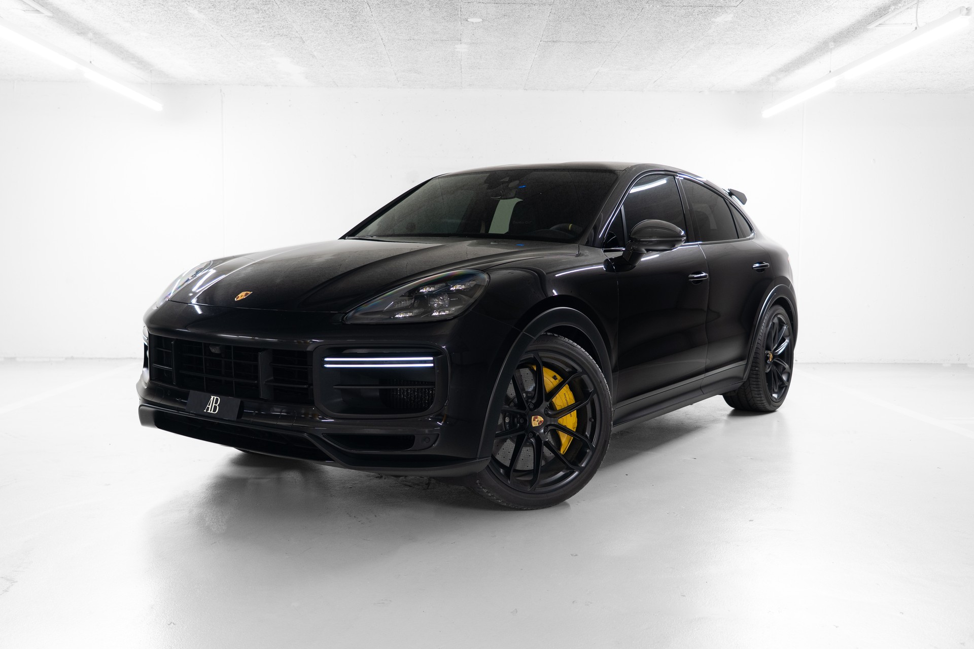 PORSCHE Cayenne Coupé 4.0 V8 Turbo GT - Approved Garantie - CH-Fahrzeug-image-2