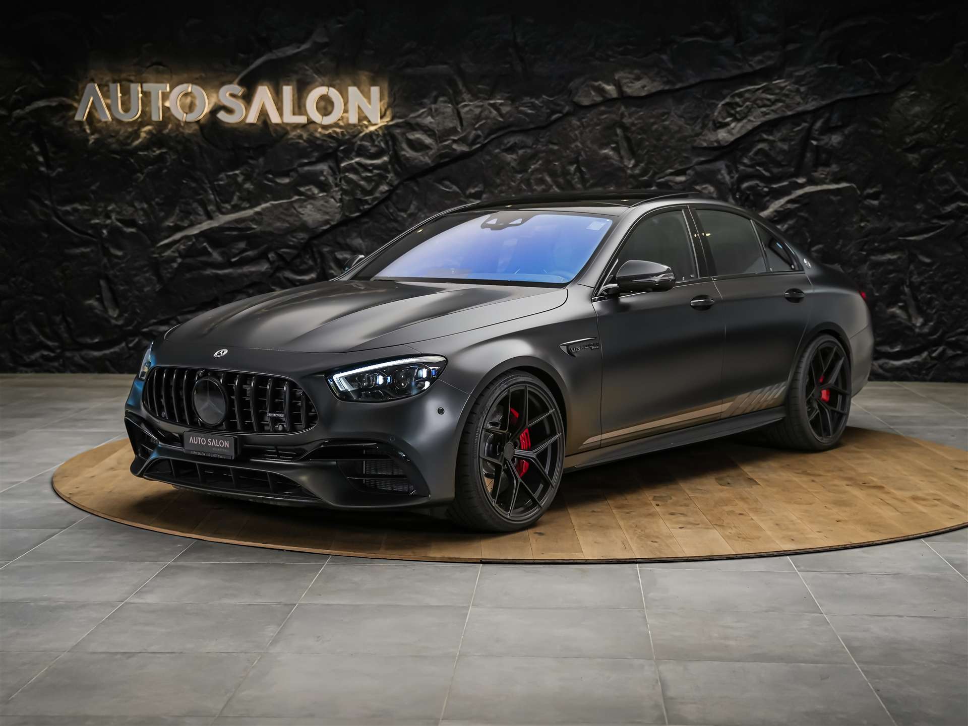 MERCEDES-BENZ AMG E 63 S 4Matic+ Speedshift 9G-TCT *FINAL EDITION*Schalensitze*Panorama*Sitzbelüftung*-image-1
