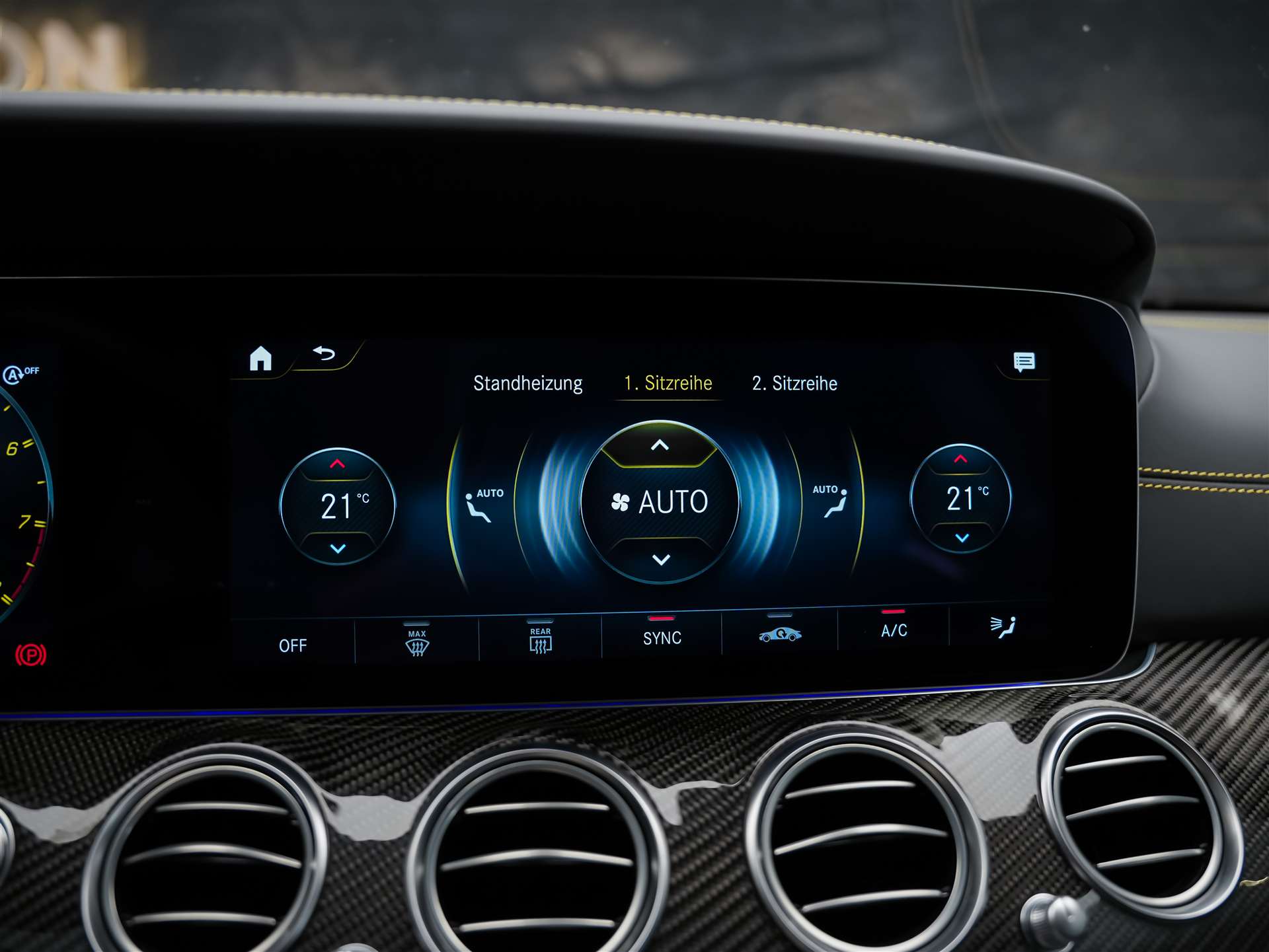 MERCEDES-BENZ AMG E 63 S 4Matic+ Speedshift 9G-TCT *FINAL EDITION*Schalensitze*Panorama*Sitzbelüftung*-image-39