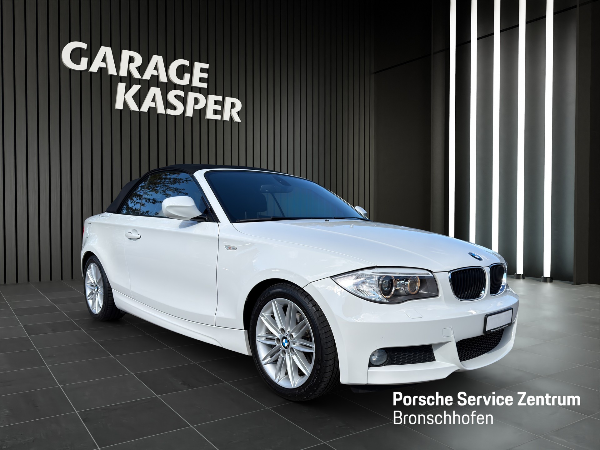 BMW 1 Series E88 Cabrio-image-6