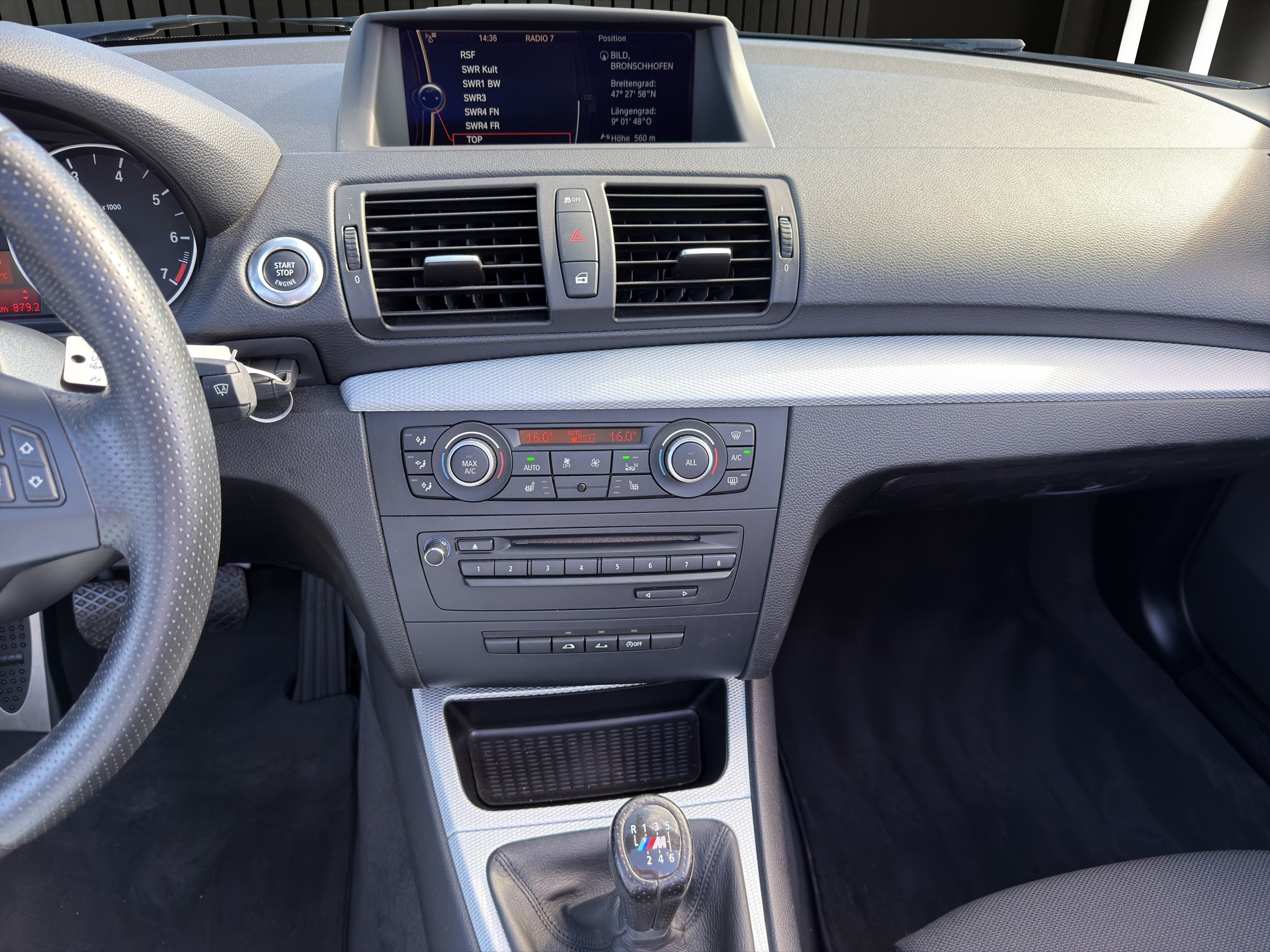 BMW 1 Series E88 Cabrio-image-14
